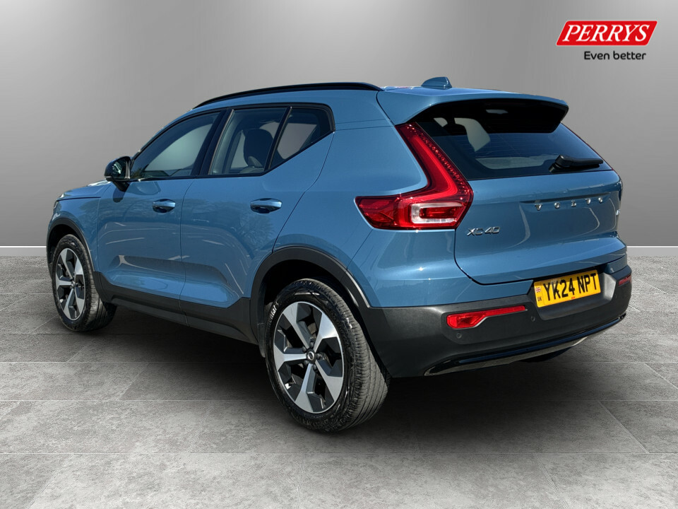 Volvo XC40 2.0 B3p Plus Dark YK24NPT Blue #5
