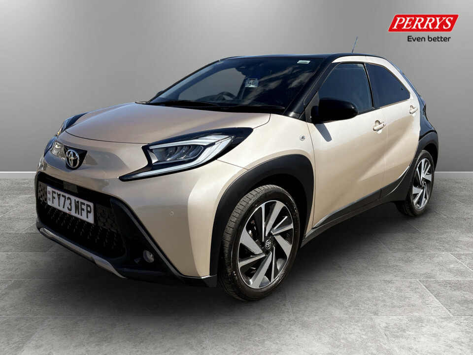Toyota Aygo X 1.0 Vvt-i Exclusive FY73WFP Beige #3