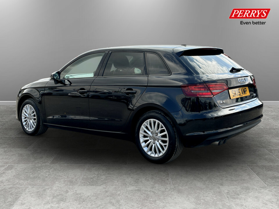 Audi A3 2.0 Tdi Se Technik SX15AWP Black #5