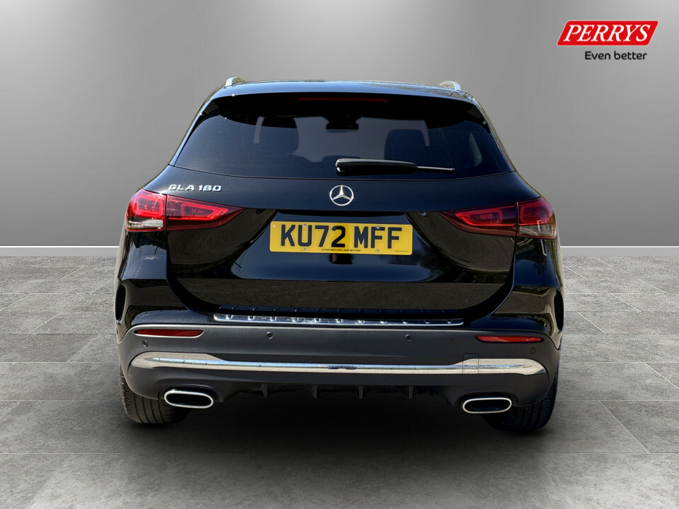 Mercedes-Benz GLA Class Gla 180 Amg Line Executive KU72MFF Black #6