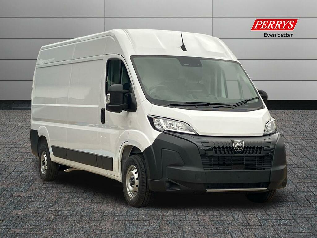 Peugeot Boxer 2.2 Bluehdi 140 H2 Van Professional White