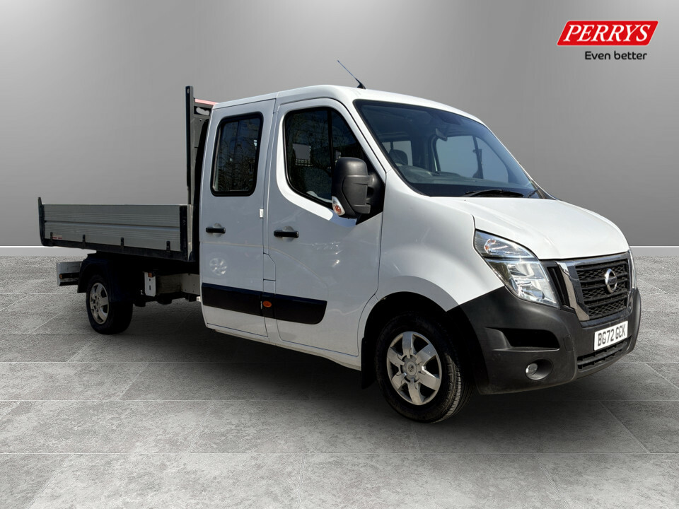 Nissan NT400 35.15 Dci Double Cab Tipper White