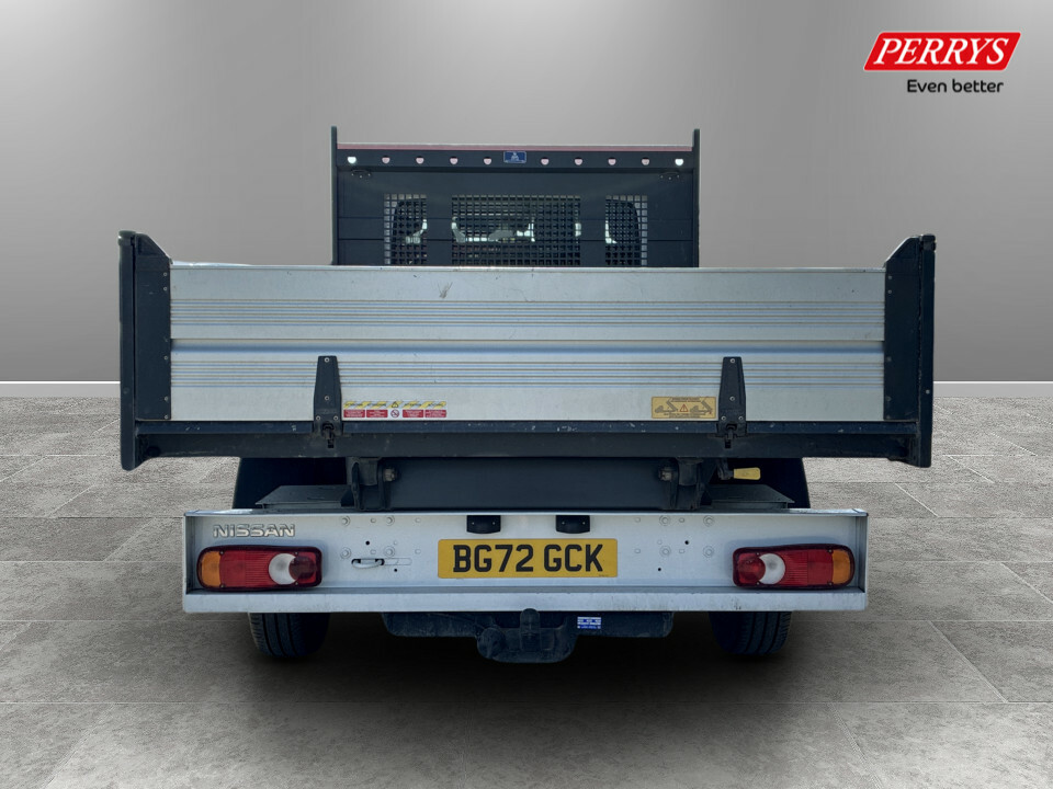 Nissan NT400 35.15 Dci Double Cab Tipper White #6