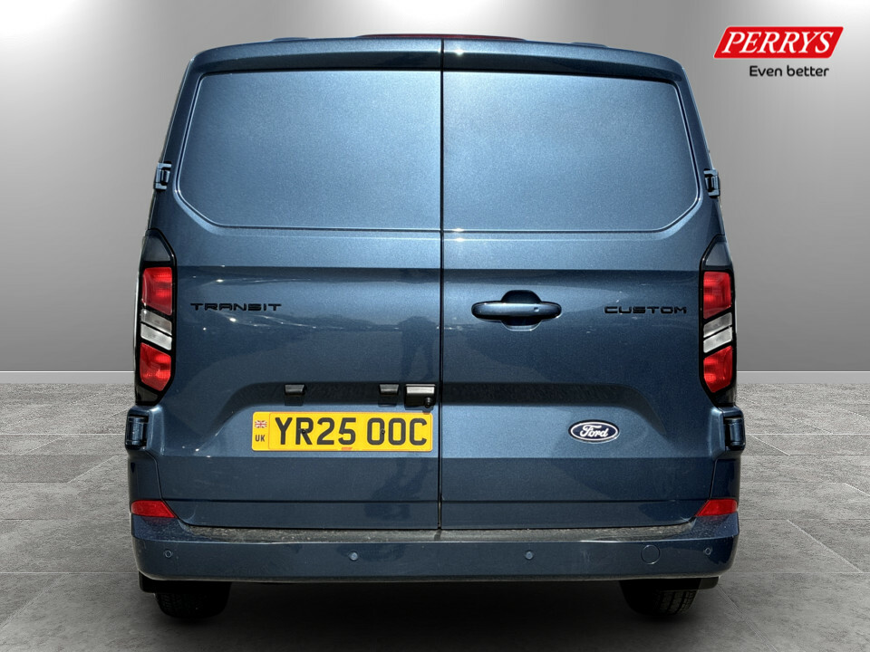 Ford Transit Custom Custom 300 L1 Limited Van 150Ps YR25OOC Blue #6