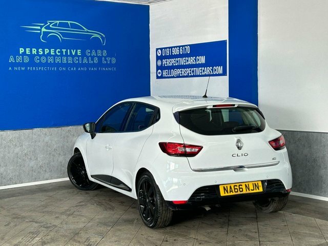 Renault Clio 1.5 Dynamique S Nav Dci 89 Bhp NA66NJN White #4