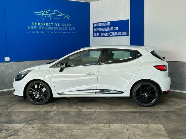 Renault Clio 1.5 Dynamique S Nav Dci 89 Bhp NA66NJN White #5