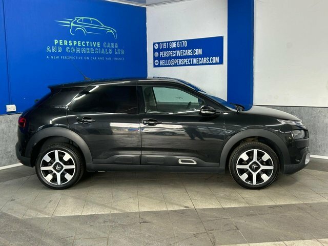 Citroen C4 Cactus 1.2 Puretech Flair Hatchback Eur KS18TVC Black #2
