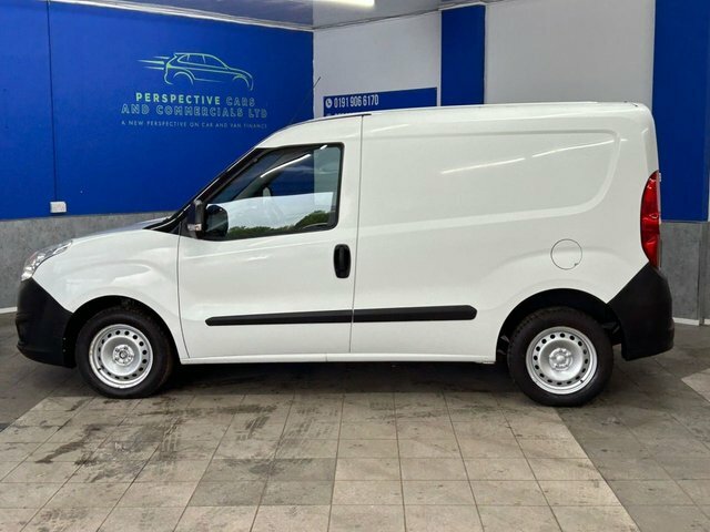 Vauxhall Combo 1.2 L1h1 2000 Cdti 95 Bhp White #6