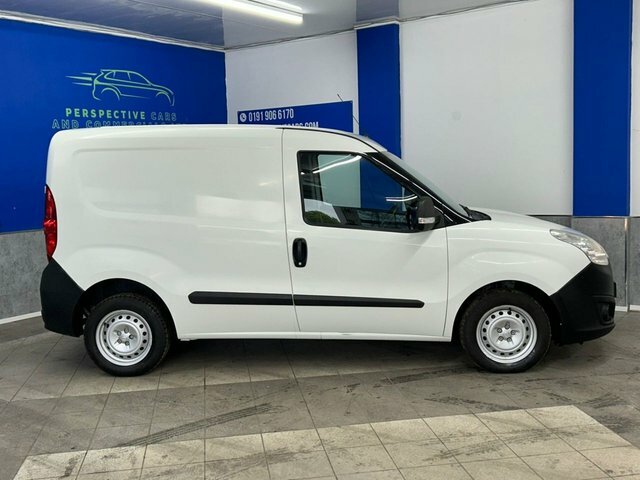 Vauxhall Combo 1.2 L1h1 2000 Cdti 95 Bhp White #2
