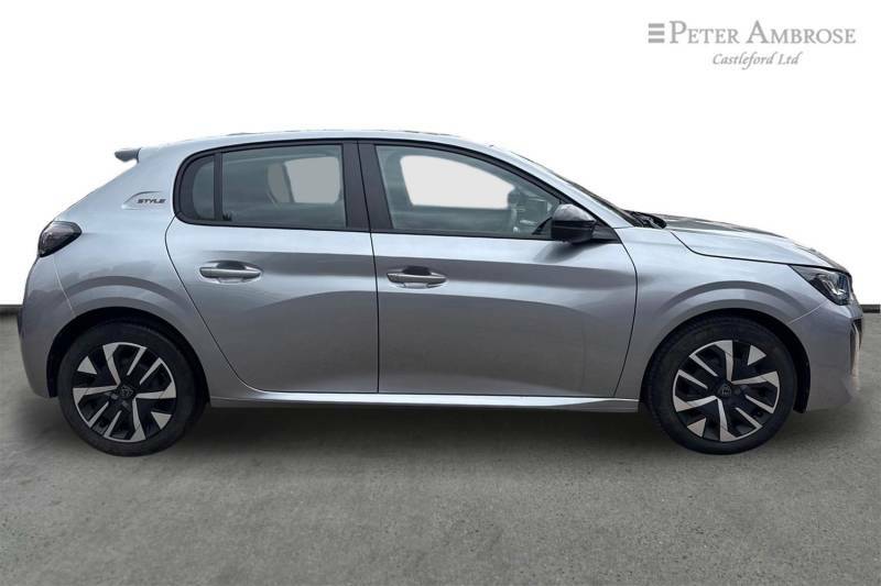 Peugeot 208 1.2 Puretech 100 Style - 2025 75 YC75XXH Grey #2