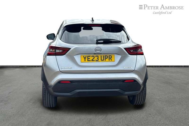 Nissan Juke 1.6 Hybrid Tekna - 2023 23 YE23UPR Silver #4