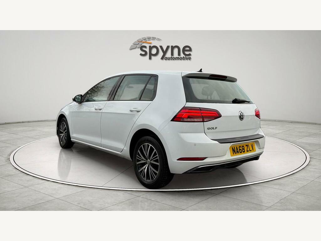 Volkswagen Golf 1.6 Tdi Se Nav Euro 6 S S NA68ZLV White #4