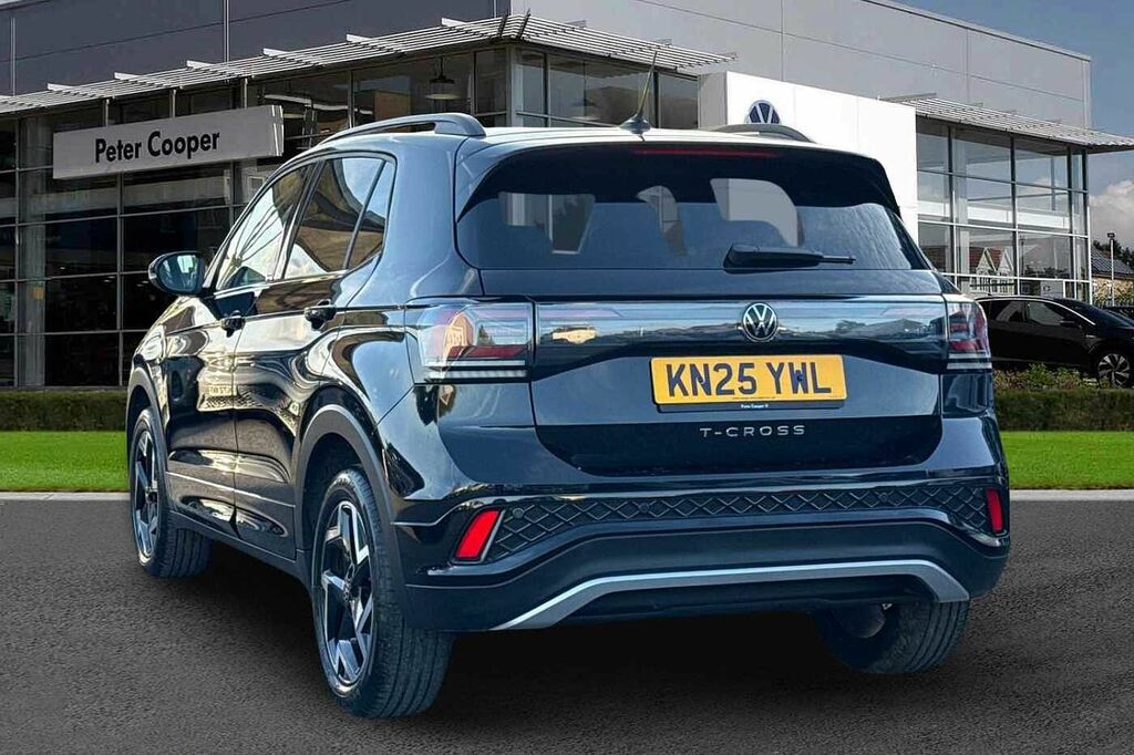 Volkswagen T-Cross 1.0 Tsi 115 R-line Dsg KN25YWL Black #3