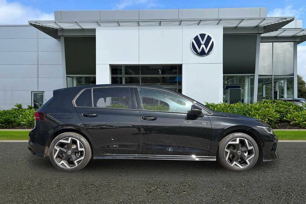 Volkswagen Golf 1.5 Tsi 150 R-line WP75THV Black #4
