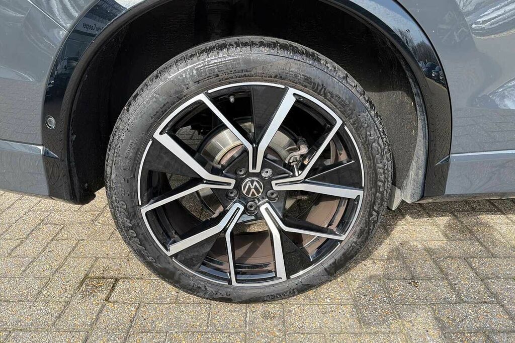 Volkswagen Tiguan 1.5 Etsi 150 R-line Dsg HV25NSF Grey #5