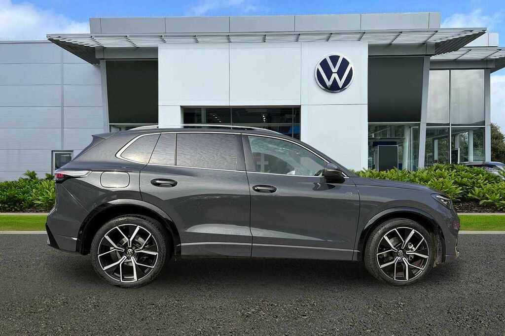 Volkswagen Tiguan 1.5 Etsi 150 R-line Dsg HV25NSF Grey #4