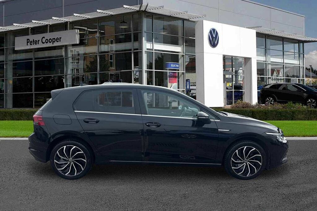 Volkswagen Golf 1.5 Tsi Style Edition GL23PLF Black #4
