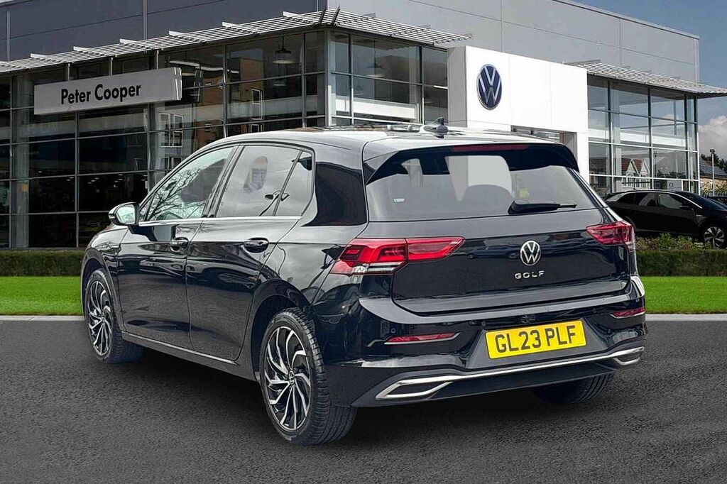 Volkswagen Golf 1.5 Tsi Style Edition GL23PLF Black #3