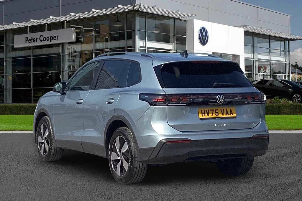 Volkswagen Tiguan 1.5 Etsi 150 Match Dsg HV75VAA Silver #3