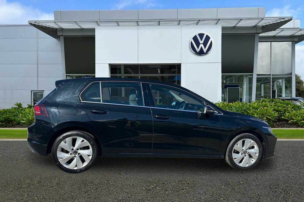 Volkswagen Golf 1.5 Tsi 150 Style GL25UWJ Black #4