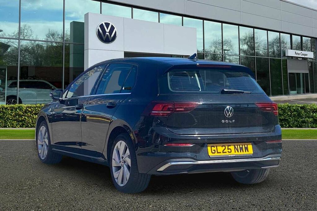 Volkswagen Golf 1.5 Tsi 150 Style GL25NWW Black #3