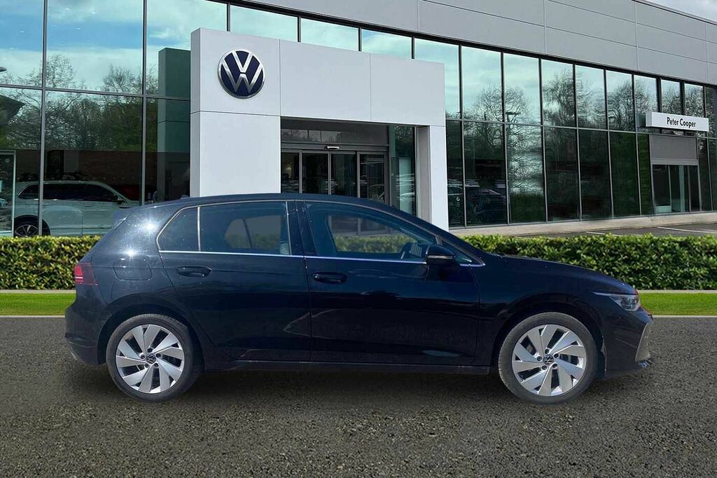 Volkswagen Golf 1.5 Tsi 150 Style GL25NWW Black #4