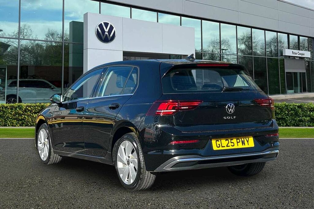 Volkswagen Golf 1.5 Tsi 150 Style GL25PWY Black #3