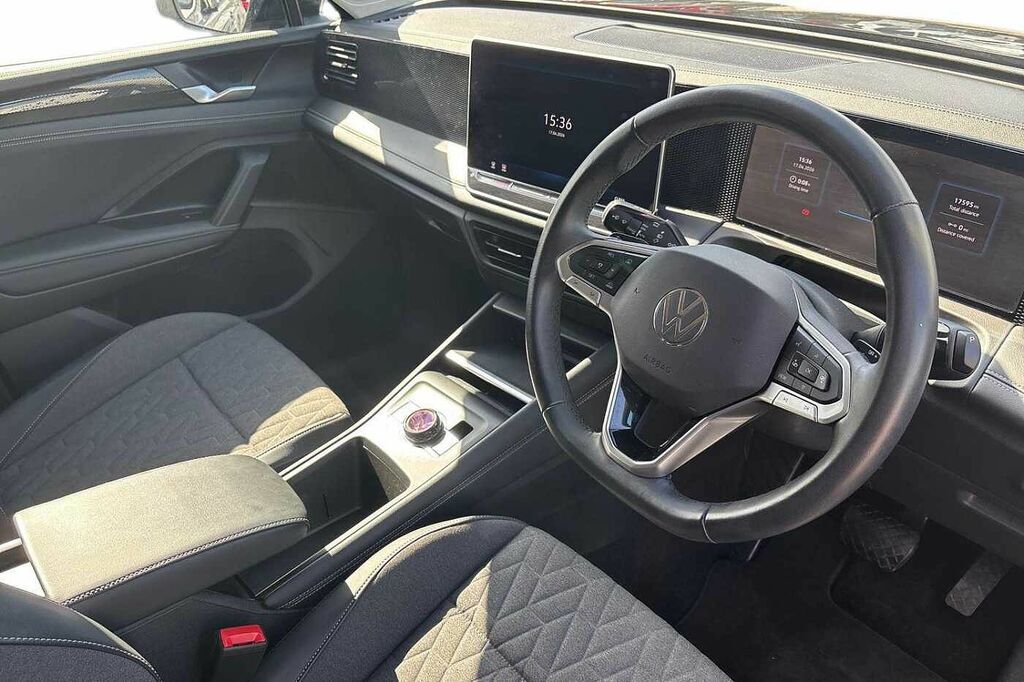 Volkswagen Tiguan 1.5 Etsi 150 Match Dsg VK24CCX Black #6