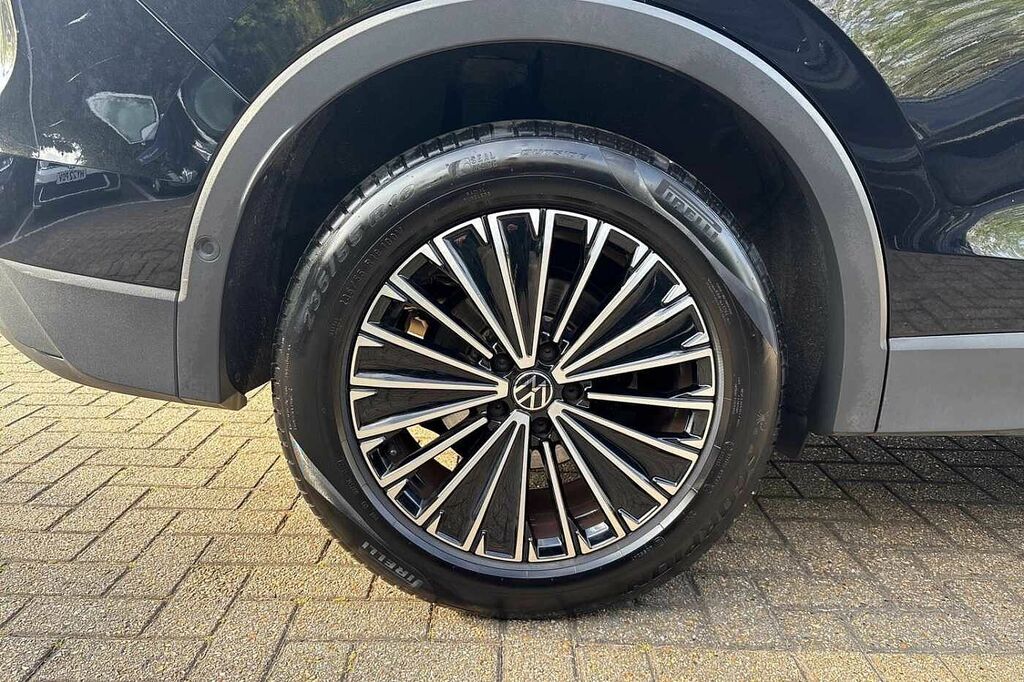 Volkswagen Tiguan 2.0 Tdi Match Dsg Folding Towbar HY74MZT Black #5