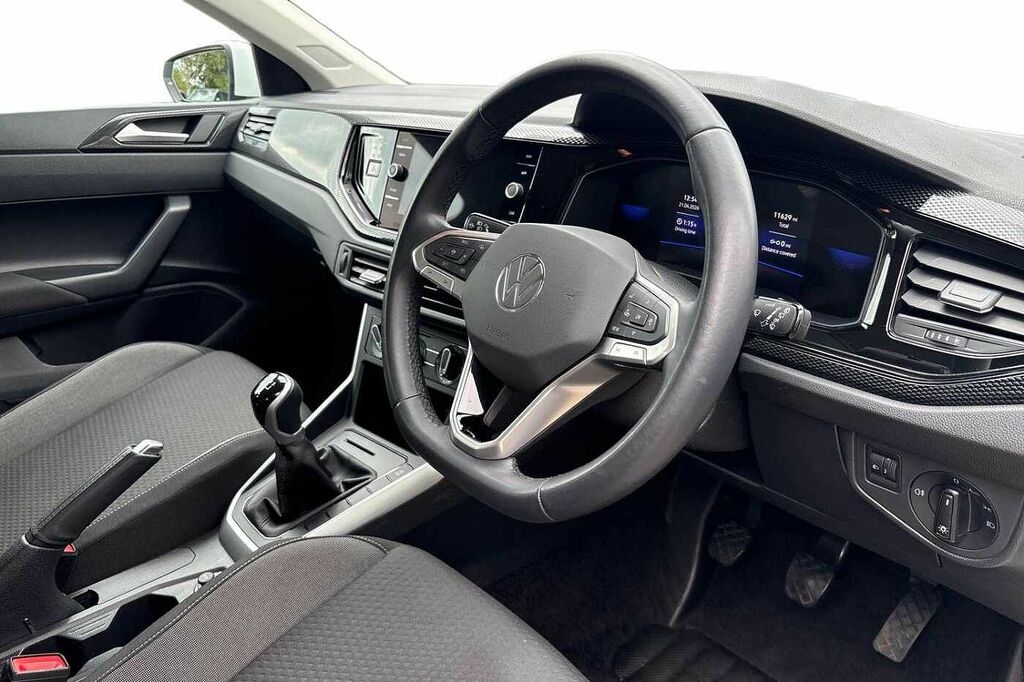 Volkswagen Polo 1.0 Tsi Life LT24YLY White #6