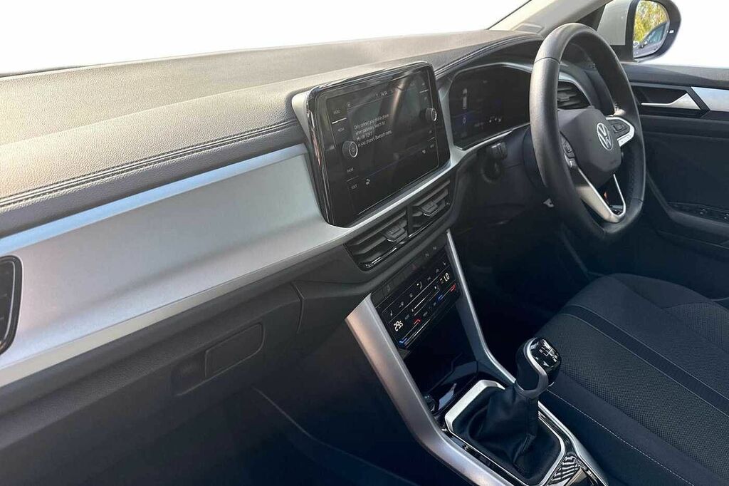 Volkswagen T-Roc 1.5 Tsi Life MK23VVH Grey #2