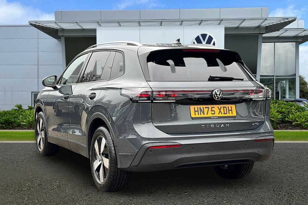 Volkswagen Tiguan 1.5 Etsi 150 Match Dsg 18 Bologna Alloys HN75XDH Grey #3