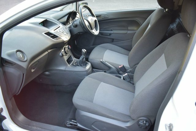 Ford Fiesta Van 1.5 Tdci Econetic Panel Van AK17KSY White #6