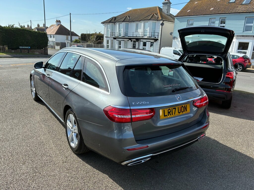 Mercedes-Benz E Class E220d Se 2.0 Estate G-tronic Euro 6 LR17UON Grey #2