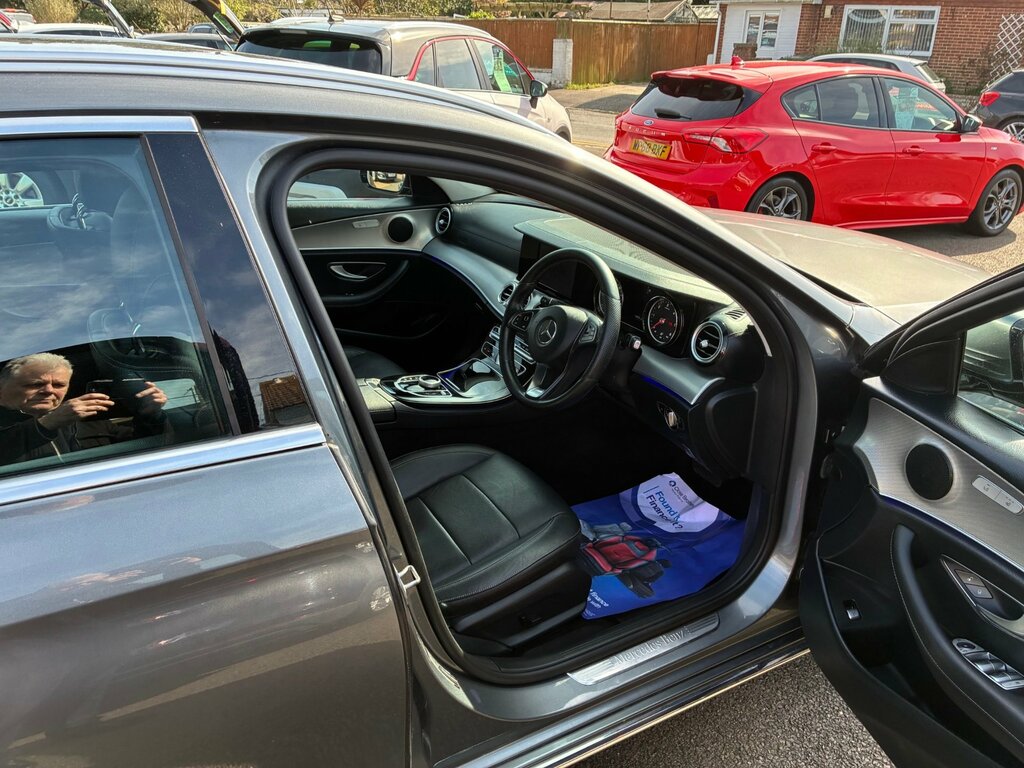 Mercedes-Benz E Class E220d Se 2.0 Estate G-tronic Euro 6 Grey