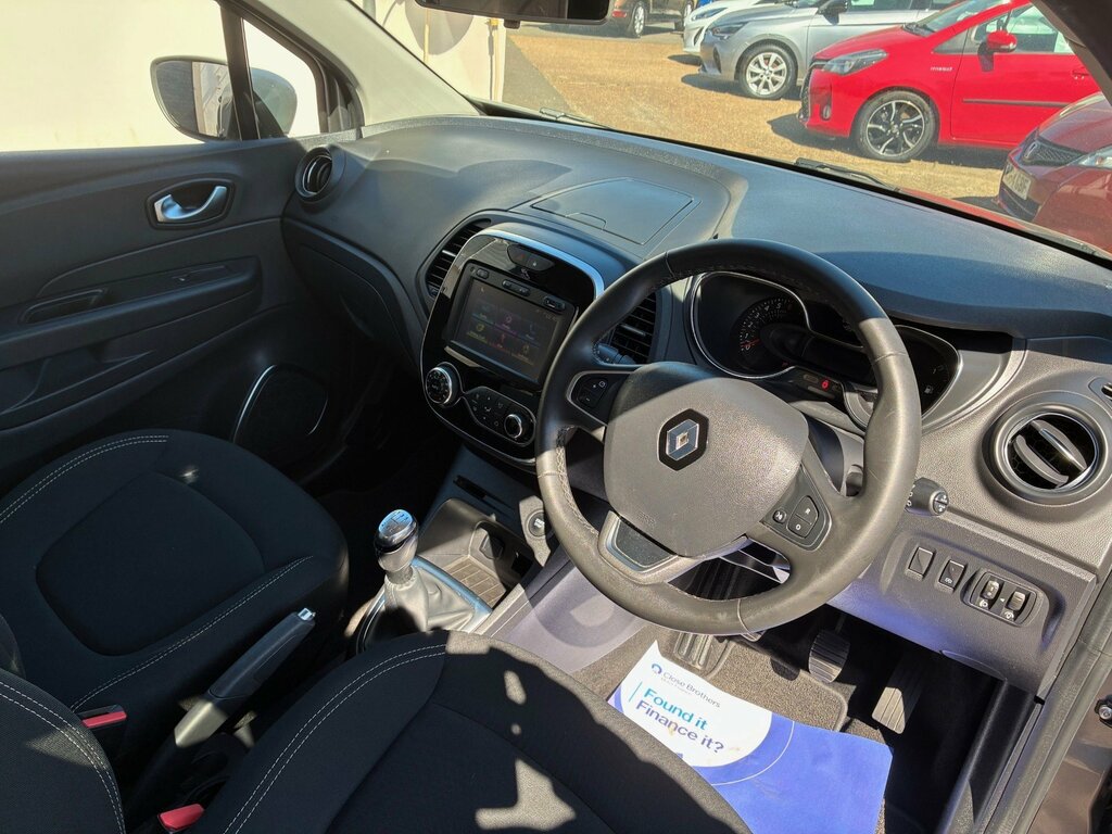Renault Captur Energy Iconic 0.9 Tce Suv Euro GK68FPP Grey #2