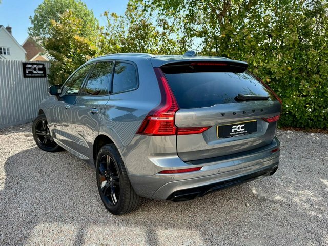 Volvo XC60 2019 2.0 D4 R-design Suv Awd Euro AW19EYZ Grey #2