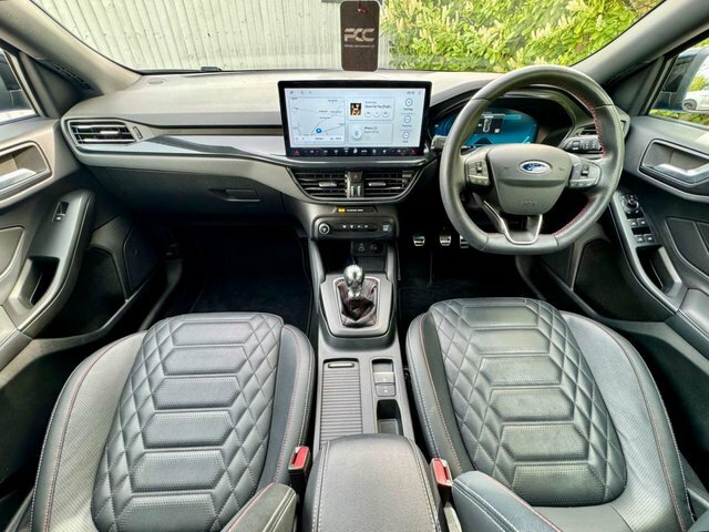 Ford Focus 2022 1.0T Ecoboost Mhev St-line Vignale Hatchback EK72AXW Blue #3