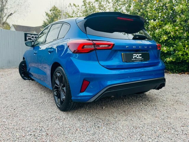 Ford Focus 2022 1.0T Ecoboost Mhev St-line Vignale Hatchback EK72AXW Blue #2