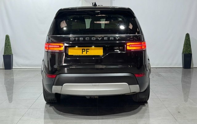 Land Rover Discovery 2.0 Sd4 Hse Suv 4Wd Euro 6 S S WK67RMZ Black #5