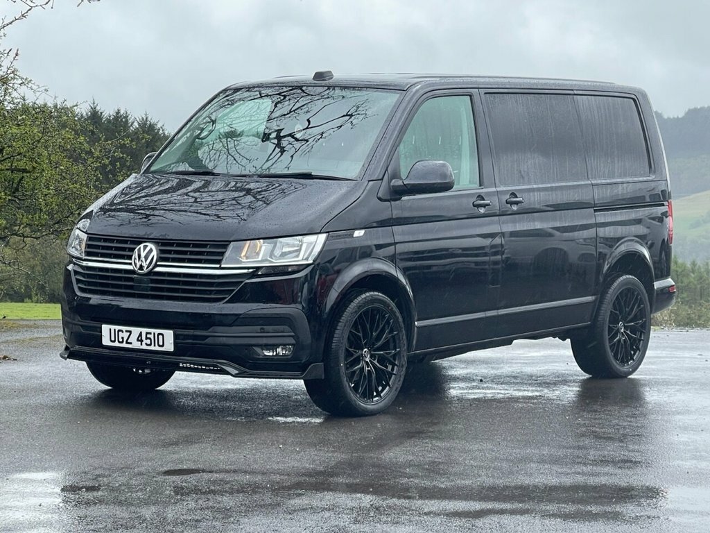 Volkswagen Transporter 2L Highline UGZ4510 Black #3