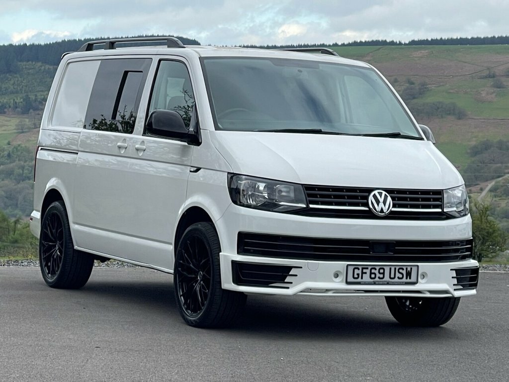 Volkswagen Transporter 2L Startline White