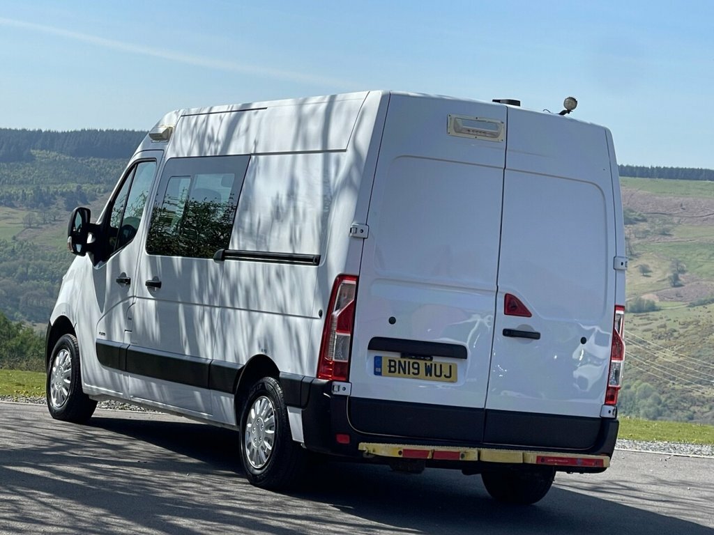 Vauxhall Movano 2.3L Null BN19WUJ White #5