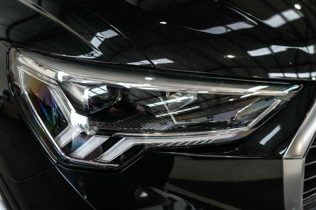 Audi Q3 1.5 Tfsi Cod 35 S Line Euro 6 Ss Black #6