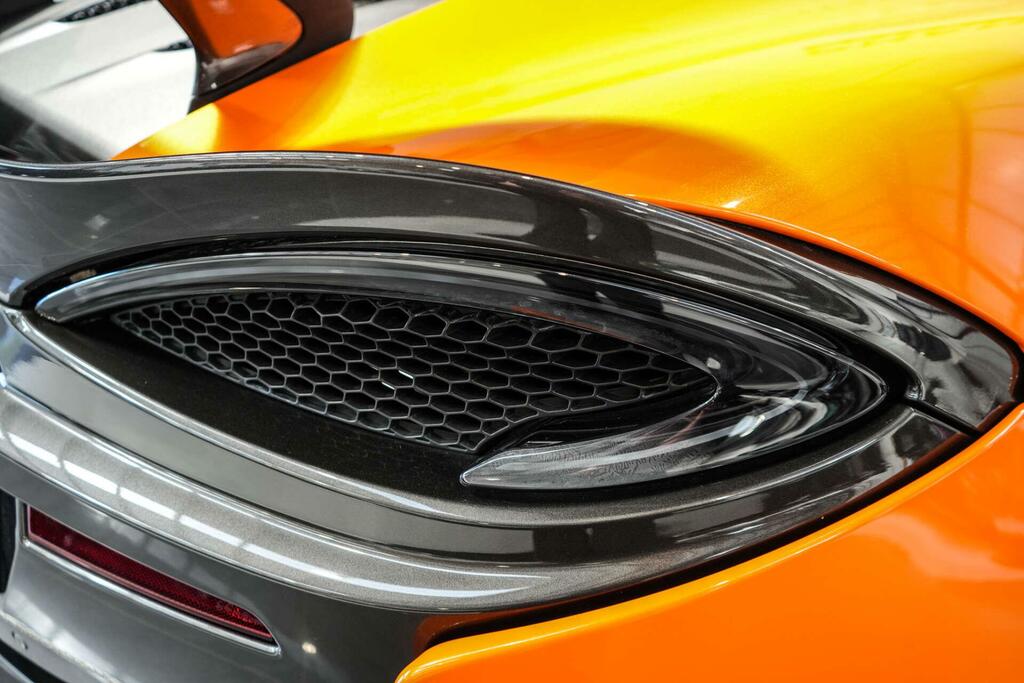 McLaren 570S V8 Ssg Silver #16