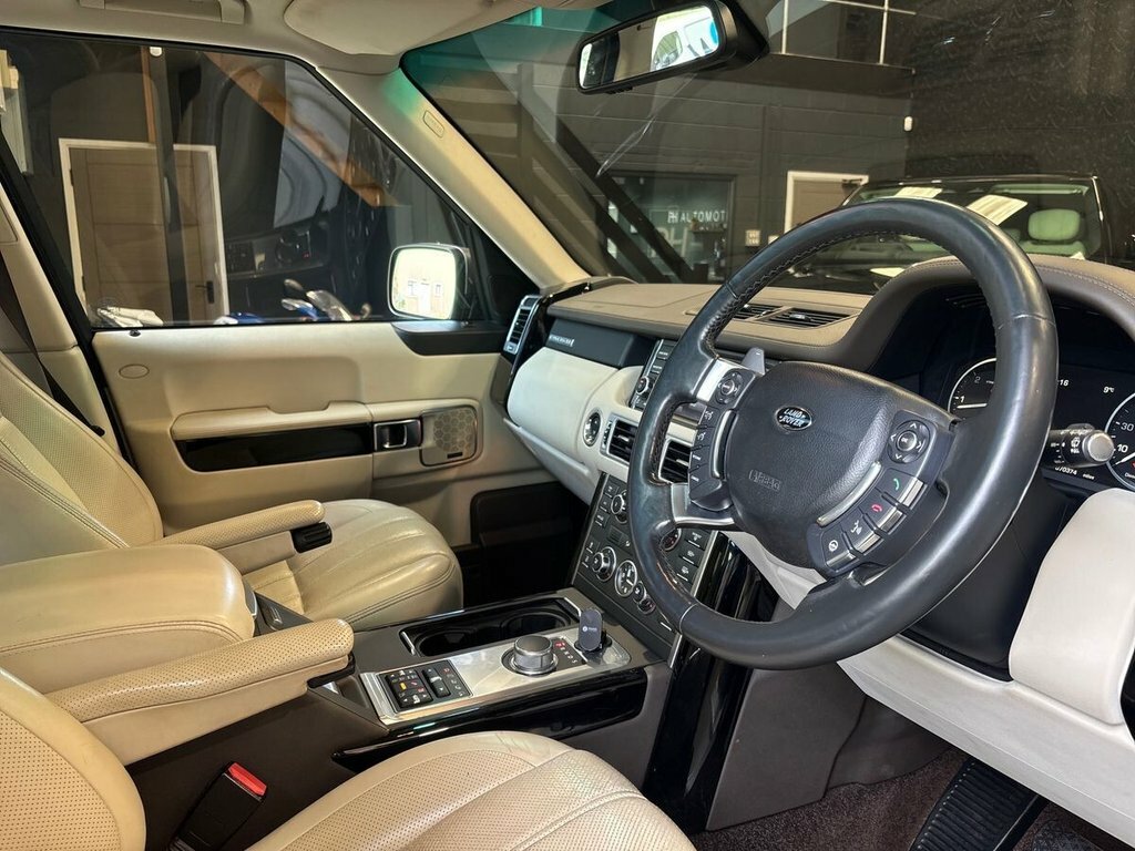 Land Rover Range Rover 4.4L Vogue Se SE61GGV Grey #2