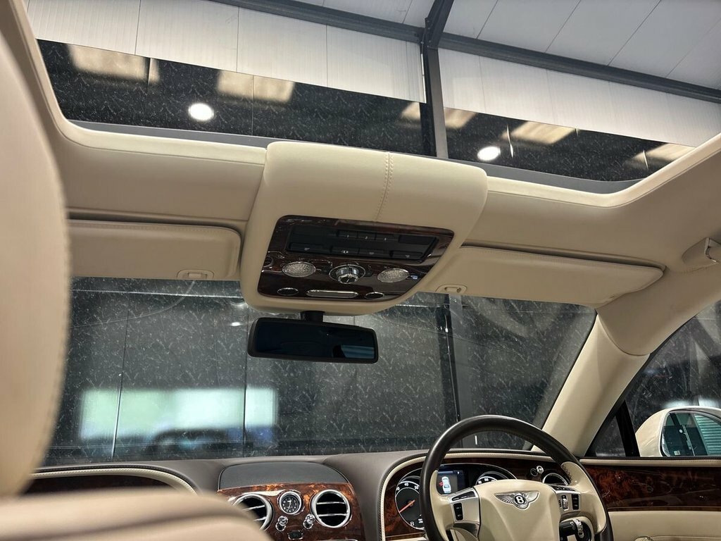 Bentley Flying Spur Petrol #21