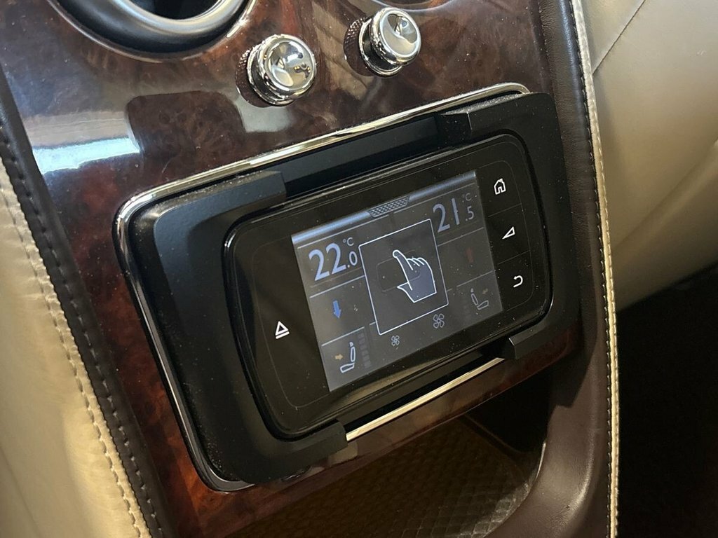Bentley Flying Spur Petrol #25