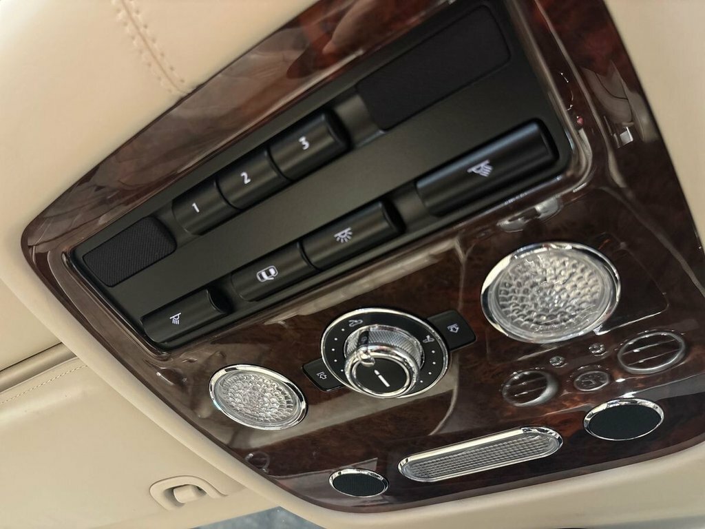 Bentley Flying Spur Petrol #54