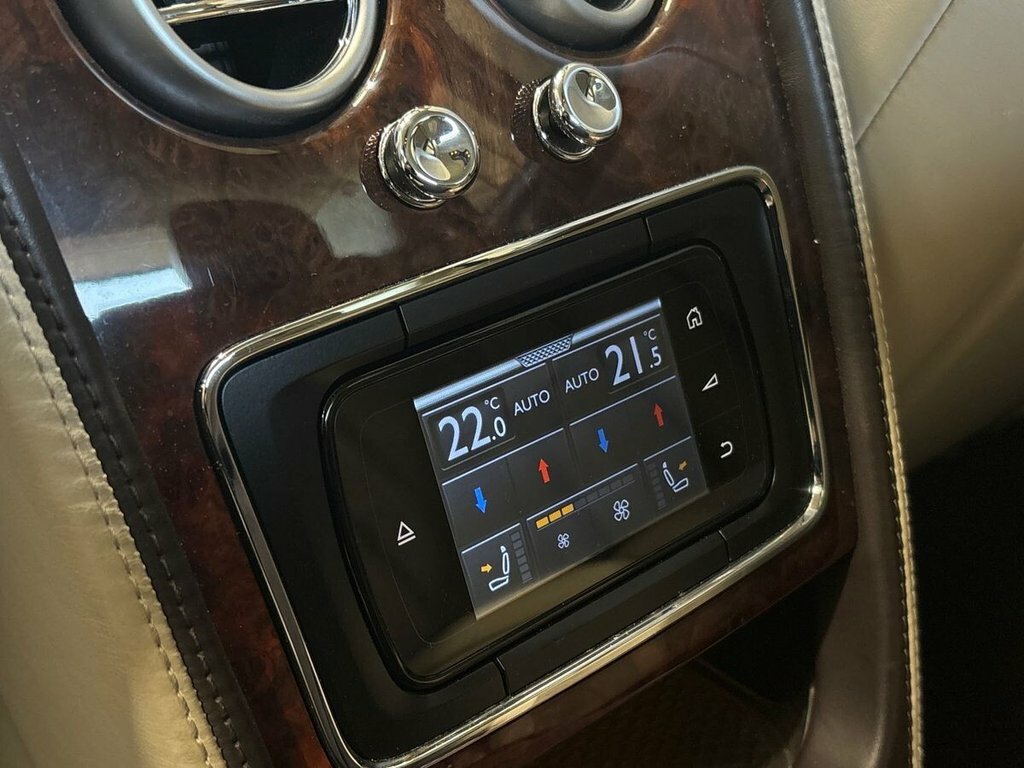 Bentley Flying Spur Petrol #24